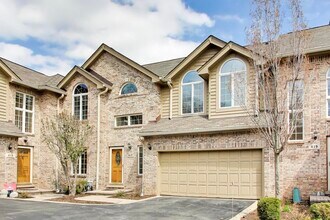 417 Ashbury Dr in Hinsdale, IL - Building Photo - Building Photo