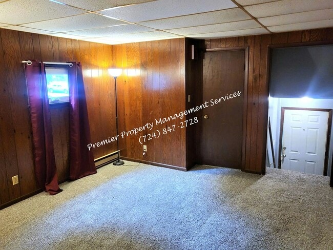731 E Main St in New Castle, PA - Building Photo - Building Photo