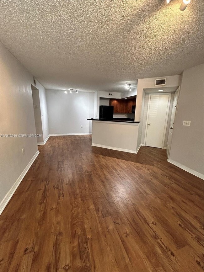 property at 701 Vista Isles Dr