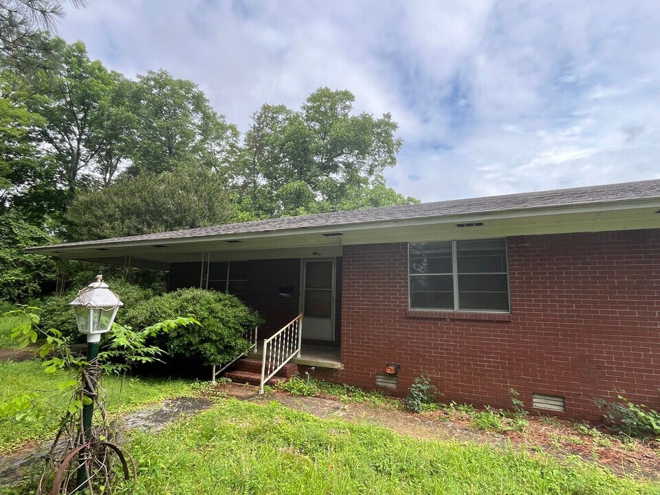 105 Ave 3 NW in Atkins, AR - Building Photo