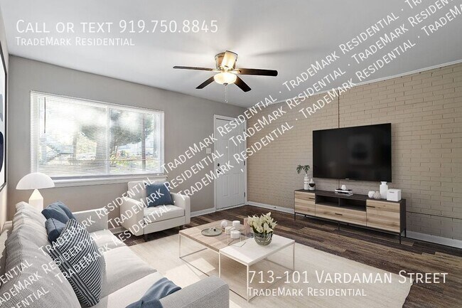 713 Vardaman St in Raleigh, NC - Building Photo - Building Photo
