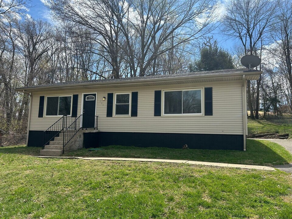 236 Jeffery Dr in Clarksville, TN - Building Photo