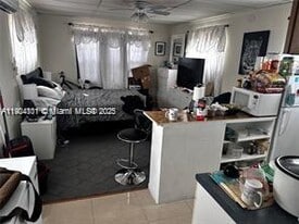 602 SW 8th Ave in Hallandale Beach, FL - Building Photo