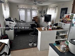 602 SW 8th Ave in Hallandale Beach, FL - Building Photo