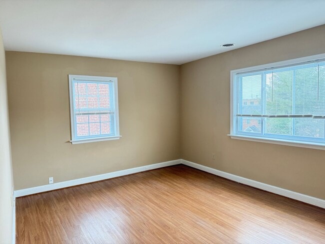 8805 Plymouth St in Silver Spring, MD - Building Photo - Building Photo