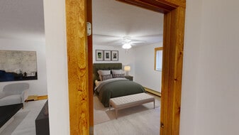 115 W Lawrence Ave, Unit C in Springfield, IL - Building Photo