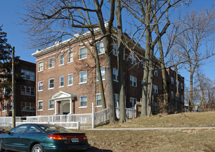 Walbrook Apartments in Baltimore, MD - Foto de edificio - Building Photo