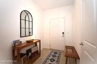 6834 Golden Monarch Ave in Jacksonville, FL - Foto de edificio - Building Photo