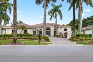 2534 Golf View Dr, Unit 1257 in Weston, FL - Building Photo