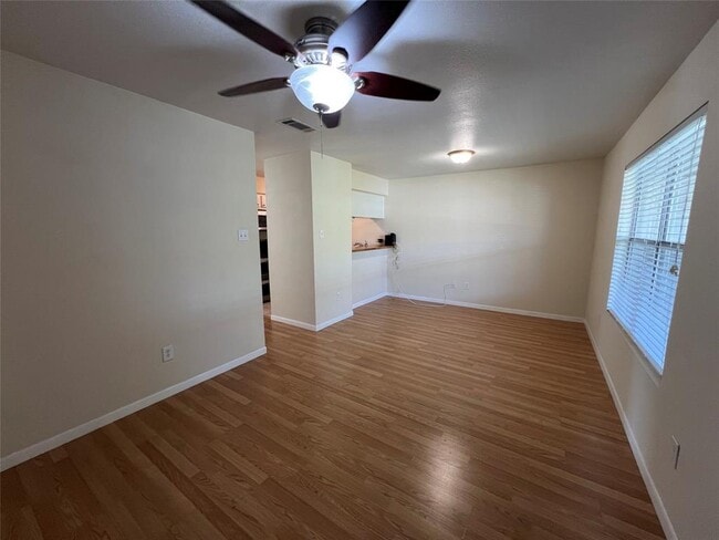 property at 2450 Ashdale Dr