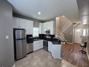 511 S 6th St in La Porte, TX - Building Photo - Building Photo
