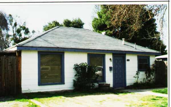 2721-2729 Marine Ave in Stockton, CA - Building Photo