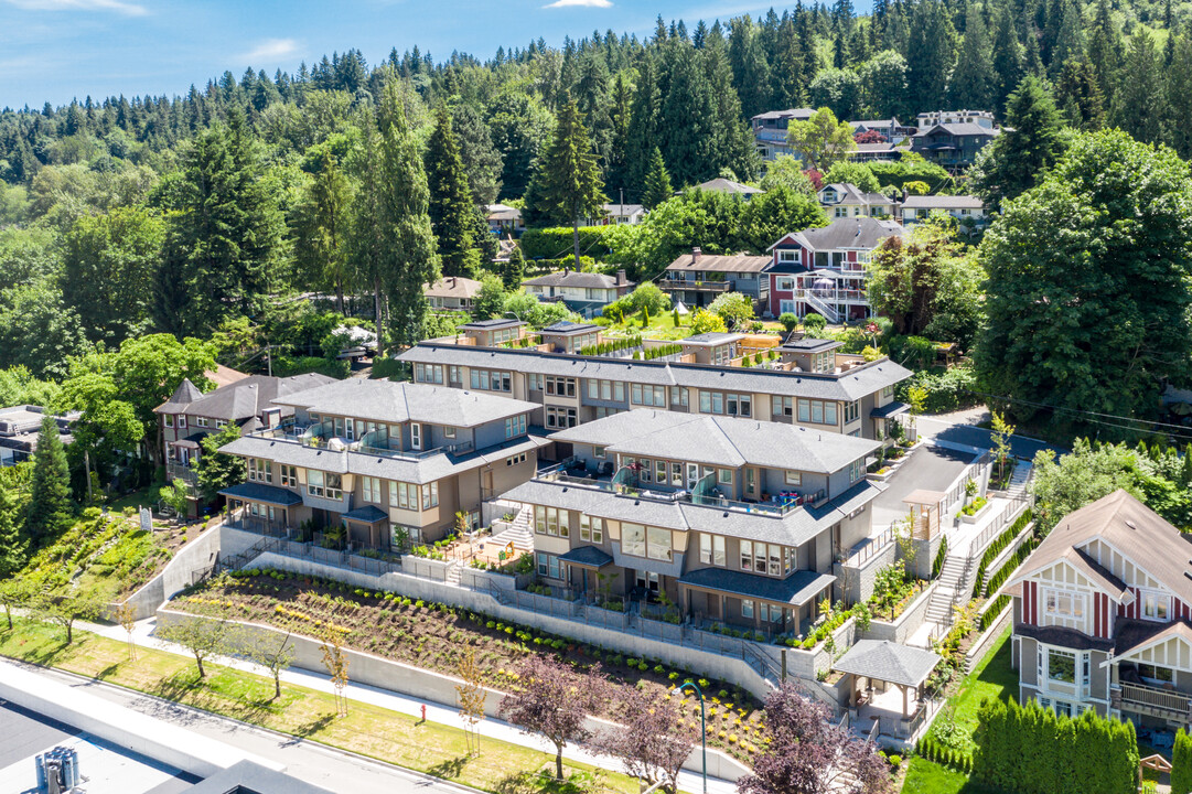 Bayview Heights in Port Moody, BC - Building Photo