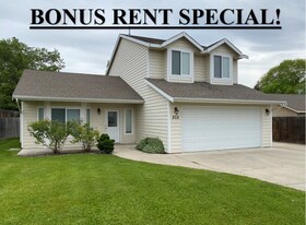 808 Acacia Ln in Ellensburg, WA - Building Photo