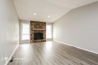 1018 Fox Row in Taylors, SC - Building Photo - Building Photo