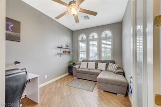 2415 Winter Cliffs St in Henderson, NV - Building Photo - Building Photo