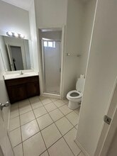 3001 Diamondhead Ave in Alton, TX - Building Photo - Building Photo