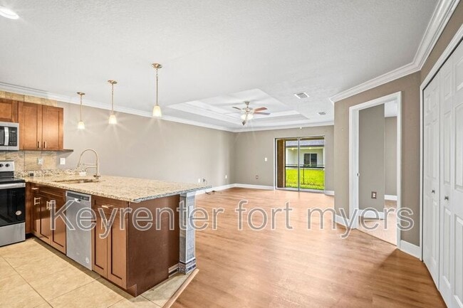 property at 1528 Gretchen Ave S