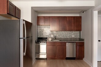 448 W Wellington Ave in Chicago, IL - Building Photo - Building Photo