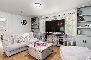 1406 Russell Ave in Lufkin, TX - Building Photo