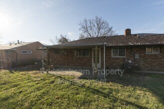 4861 Nebraska Ave in Dayton, OH - Building Photo - Building Photo