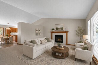 213 E Handy Rd in Colbert, WA - Building Photo - Building Photo