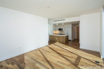 629 Ke’eaumoku St in Honolulu, HI - Foto de edificio - Building Photo