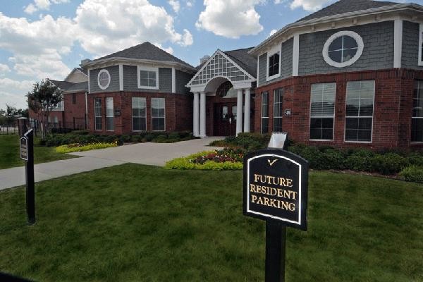 Sunset Pointe Apartments in Fort Worth, TX - Building Photo - Building Photo