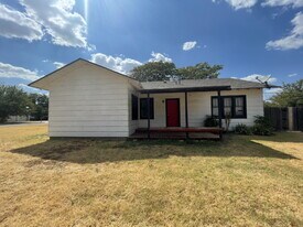 5302 23rd St in Lubbock, TX - Building Photo