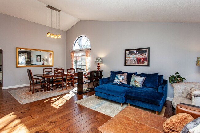 1648 Wheatgrass Dr in Reno, NV - Building Photo - Building Photo