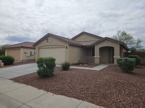25719 W St Charles Ct in Buckeye, AZ - Building Photo - Building Photo
