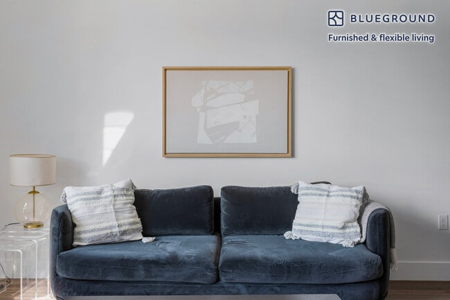 1539 Purdue Ave in Los Angeles, CA - Building Photo - Building Photo