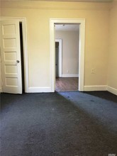 286 Yale St-Unit -1A in Hempstead, NY - Building Photo - Building Photo