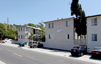 Las Palmas Apartments