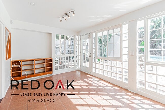 property at 2132 Cove Ave