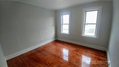 4 Dalrymple St in Boston, MA - Building Photo - Building Photo