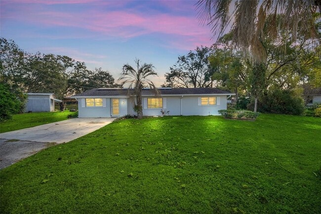 property at 5 SE Ocale Way