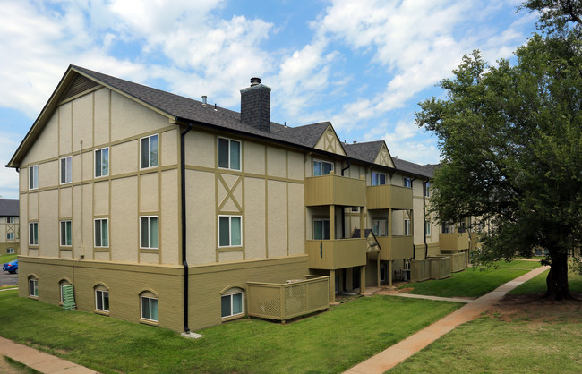 Spring Ridge Village in Wichita, KS - Building Photo - Building Photo