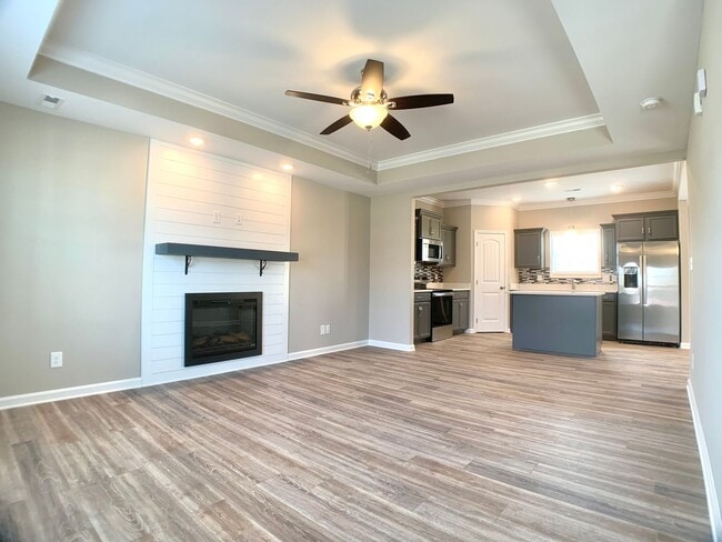 448 Ayden Ln in Clarksville, TN - Building Photo - Building Photo