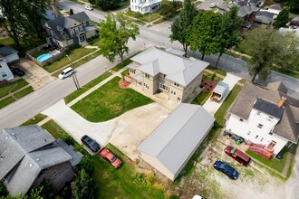105 E Paradise St in Orrville, OH - Building Photo - Building Photo