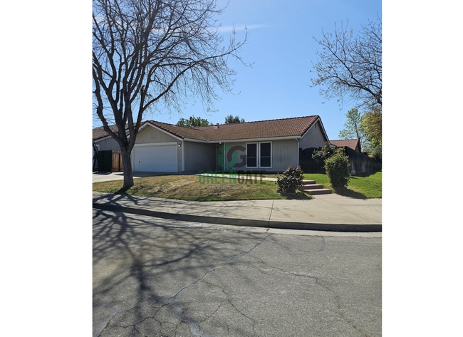 1821 S Willow Creek Dr in Tracy, CA - Building Photo - Building Photo