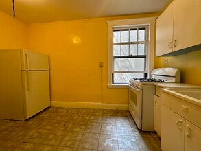 24 Sidlaw Rd, Unit 28-6 in Boston, MA - Foto de edificio - Building Photo