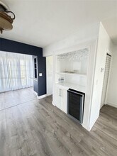 941 Crystal Lake Dr in Lighthouse Point, FL - Building Photo - Building Photo