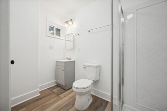 2443 N Corlies St in Philadelphia, PA - Building Photo - Building Photo