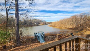118 Fisherman Cove Rd in Belmont, NC - Building Photo - Building Photo