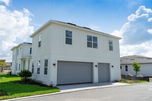 8502 Nemours Pkwy in Orlando, FL - Building Photo