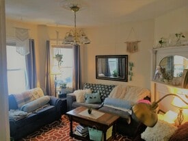 57 Walden St, Unit 57 Walden St., Boston in Boston, MA - Building Photo