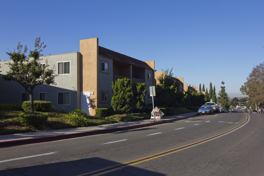 Mesa Villas Apartments in San Diego, CA - Building Photo