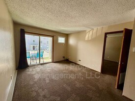 1010 N Walnut St in Maryville, MO - Building Photo