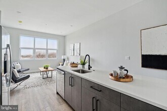 2233 N 7th St in Philadelphia, PA - Building Photo - Building Photo